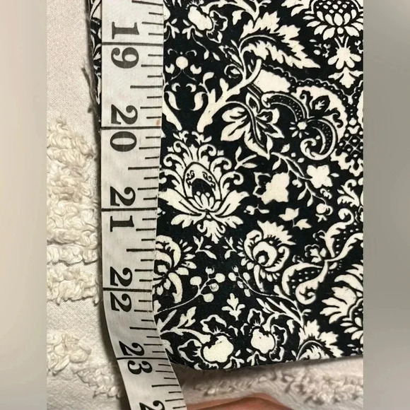 Zara Half Sleeves Patterned Black White Short Dress - Picture 6 of 7